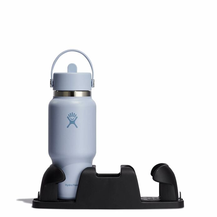 24-oz-travel-bottle-with-flex-straw-cap-m0 surf-travel-bottle-in-cuplholder_2_8_1.jpg