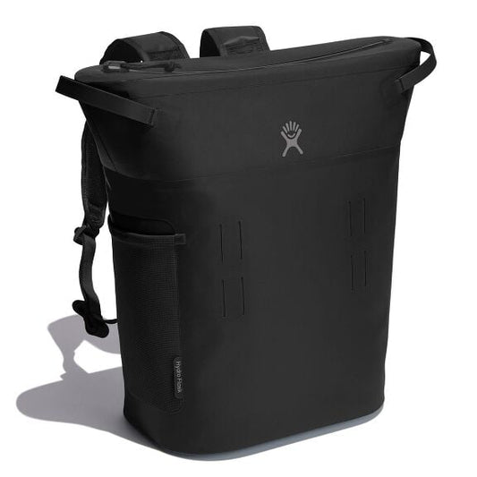 20-l-day-escapetm-pack-d1 20-l-day-escape-soft-cooler-pack-black-angled_1_1.jpg