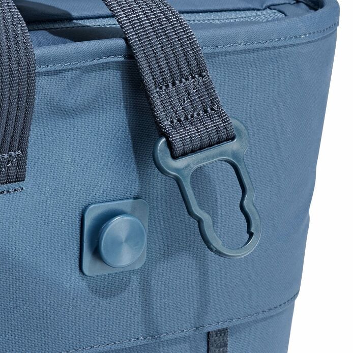 carryouttm-soft-cooler-tote-10-l-w7 250815_hydro_cooler_details_14841_1_9.jpg