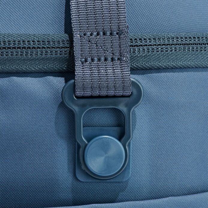 carryouttm-soft-cooler-15-l-b4 250815_hydro_cooler_details_14852_6.jpg