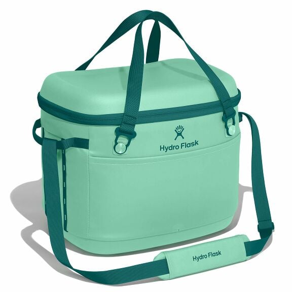 carryouttm-soft-cooler-30-l-z1 cpco344-carryout-cooler-30l-mermaid-green-angled_1.jpg