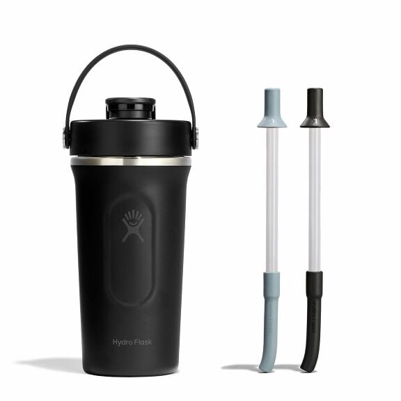 shaker-bottle-and-straw-bundle-x8 group_187_1__1.jpg