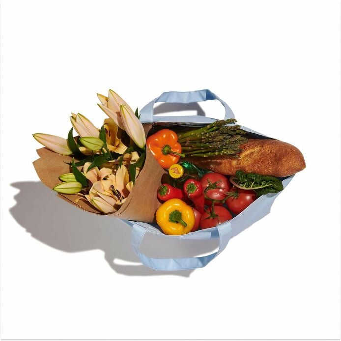 20-l-tag-along-tote-w3 group_98_1.jpg