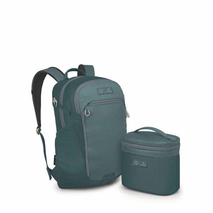 osprey-axis-x-hydro-flask-campus-essentials-bundle-w2 ospreyaxis_hydroflask5l_lunch_bag_f25_side_cascade_10007249_1_3.jpg