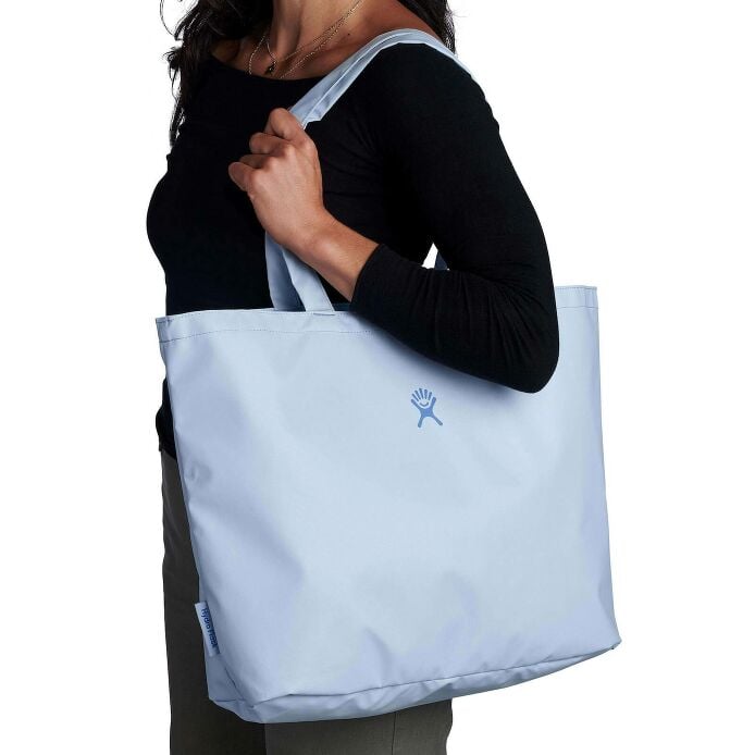 20-l-tag-along-tote-w3 rt20484_20ltagalongtote_surf_hb_1_1.jpg